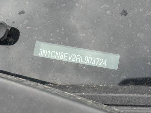 Gray 2024 Nissan Versa 1.6 SV