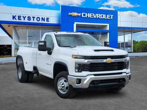 2025 Chevrolet Silverado 3500 LT
