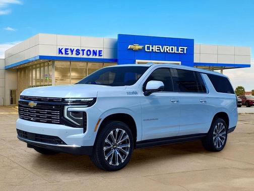 Polar White Tricoat 2026 Chevrolet Suburban High Country, 4WD