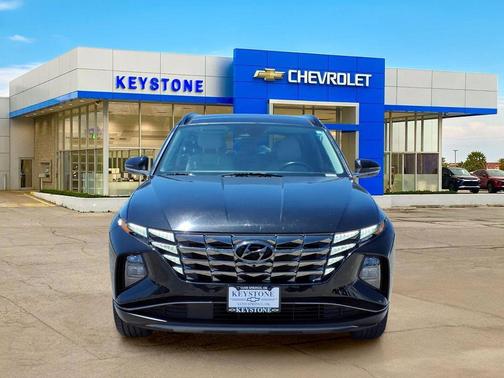 Black Pearl 2024 Hyundai TUCSON Limited