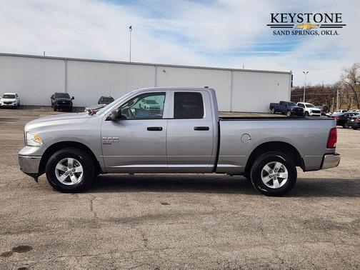 2024 RAM 1500 Classic SLT