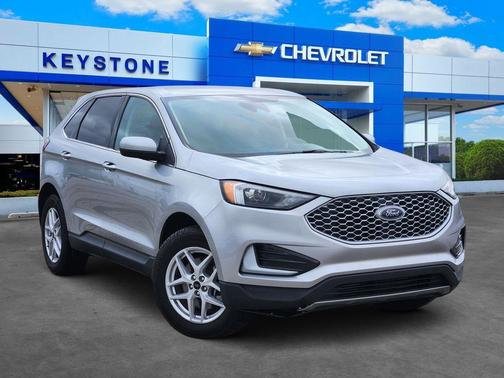 Iconic Silver Metallic 2024 Ford Edge SEL
