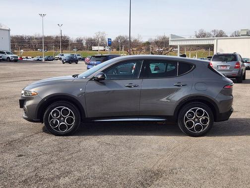 2024 Alfa Romeo Tonale Ti EAWD