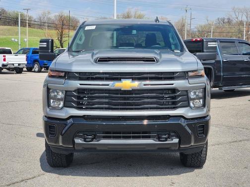 2026 Chevrolet Silverado 2500 Custom