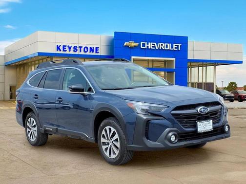 Cosmic Blue Pearl 2025 Subaru Outback Premium