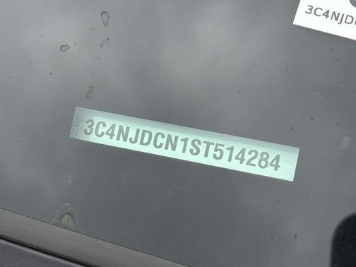 Bright White Clearcoat 2025 Jeep Compass Limited