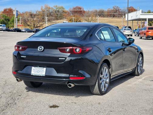 2025 Mazda Mazda3 FWD w/Preferred Package