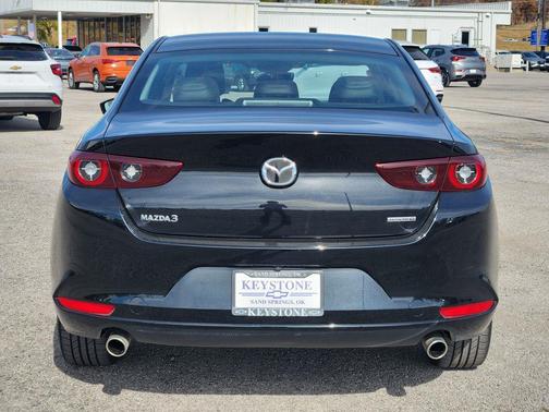 2025 Mazda Mazda3 FWD w/Preferred Package