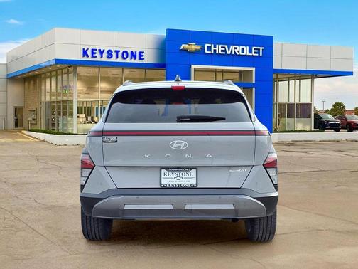Cyber Gray Metallic 2024 Hyundai KONA Limited