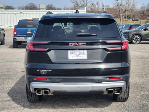 2025 GMC Acadia FWD Elevation