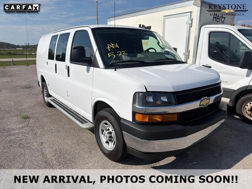 Summit White 2024 Chevrolet Express 2500 Work Van
