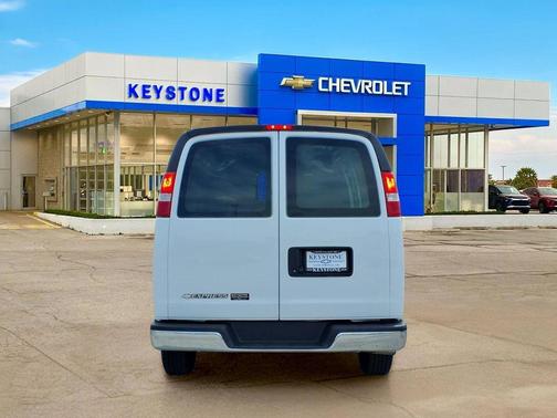 Summit White 2024 Chevrolet Express 2500 Work Van