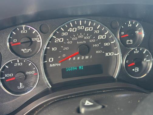 Summit White 2024 Chevrolet Express 2500 Work Van