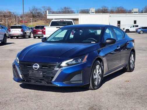 2024 Nissan Altima S FWD