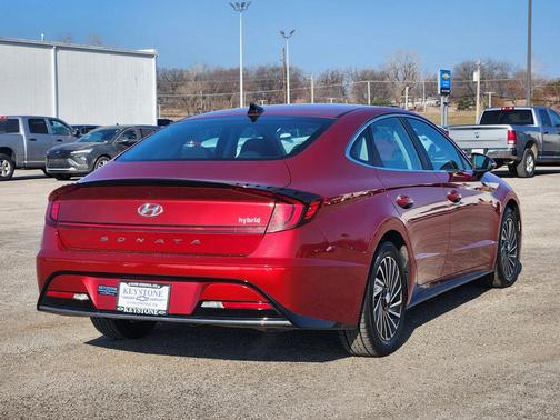 2023 Hyundai SONATA Hybrid SE