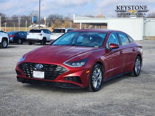2023 Hyundai SONATA SEL