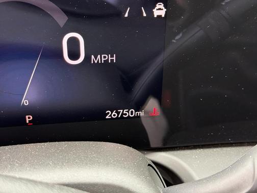 Summit White 2025 Buick Encore GX Preferred