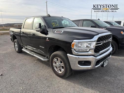 2024 RAM 2500 Big Horn Crew Cab 4x4 6'4' Box