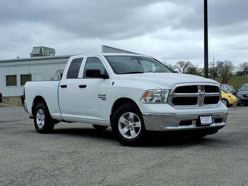 2024 RAM 1500 Classic SLT