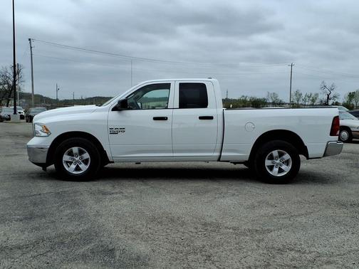 2024 RAM 1500 Classic SLT