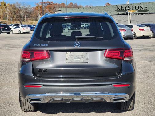 2022 Mercedes-Benz GLC 300 Base