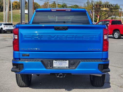 2026 Chevrolet Silverado 1500 Custom
