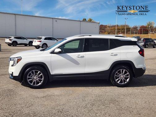 2024 GMC Terrain SLT
