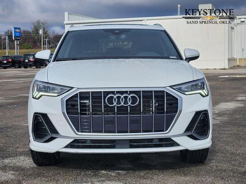 2023 Audi Q3 Premium 45 TFSI S line quattro Tiptronic