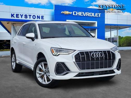 2023 Audi Q3 Premium 45 TFSI S line quattro Tiptronic