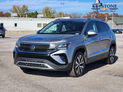 2024 Volkswagen Taos 1.5T SE