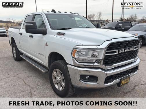 2023 RAM 2500 Big Horn Crew Cab 4x4 6'4' Box