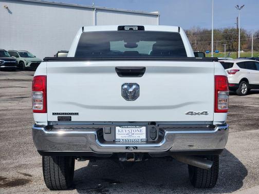 2023 RAM 2500 Big Horn Crew Cab 4x4 6'4' Box