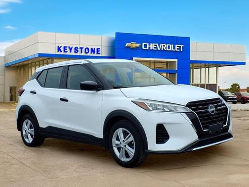 Fresh Powder 2024 Nissan Kicks S
