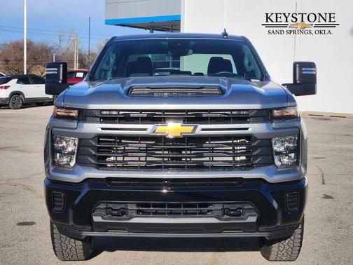2026 Chevrolet Silverado 2500 Custom