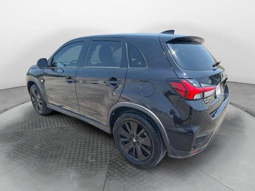 2024 Mitsubishi Outlander Sport 2.0 LE