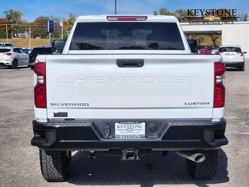 2026 Chevrolet Silverado 2500 Custom