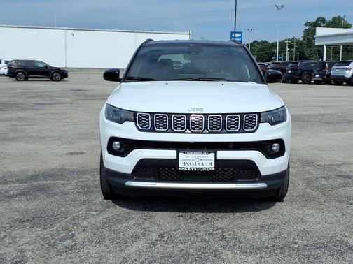 Bright White Clearcoat 2025 Jeep Compass Limited