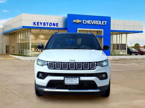 Bright White Clearcoat 2025 Jeep Compass Limited