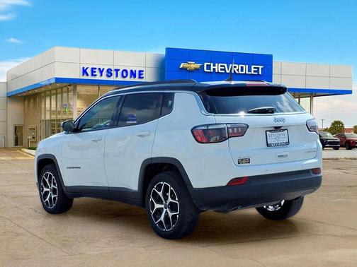 Bright White Clearcoat 2025 Jeep Compass Limited