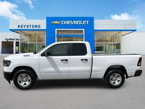 Bright White Clearcoat 2024 RAM 1500 Tradesman