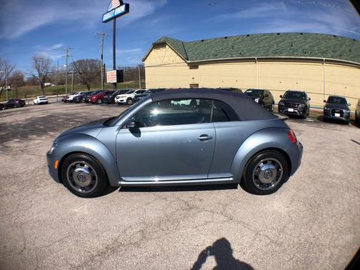 2016 Volkswagen Beetle 1.8T Denim
