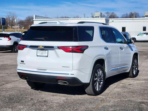2022 Chevrolet Traverse Premier