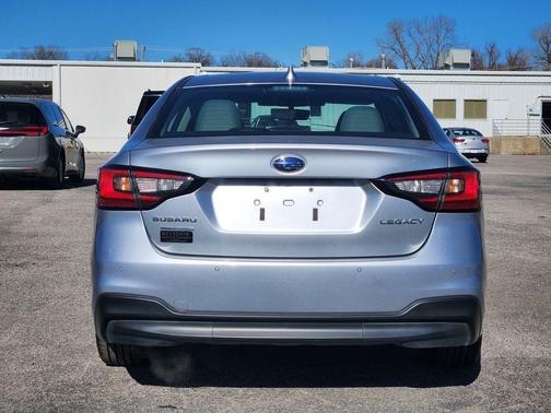 Ice Silver Metallic 2024 Subaru Legacy Limited