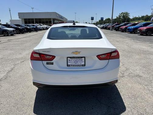 2022 Chevrolet Malibu 1LS