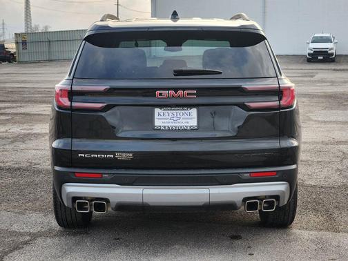 2025 GMC Acadia FWD Elevation