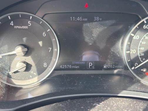 2024 INFINITI QX50 LUXE