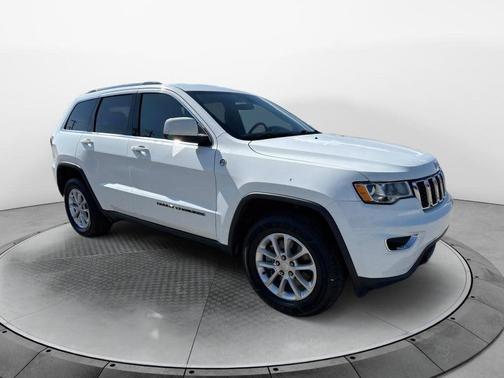 2021 Jeep Grand Cherokee Laredo