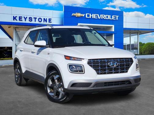 2024 Hyundai VENUE Limited