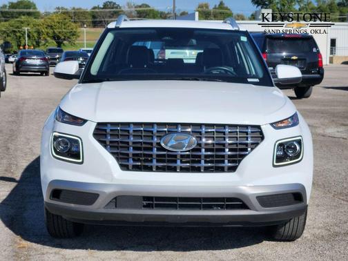 2024 Hyundai VENUE Limited