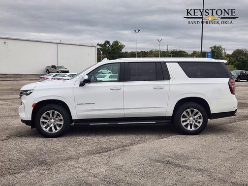 2023 Chevrolet Suburban Premier